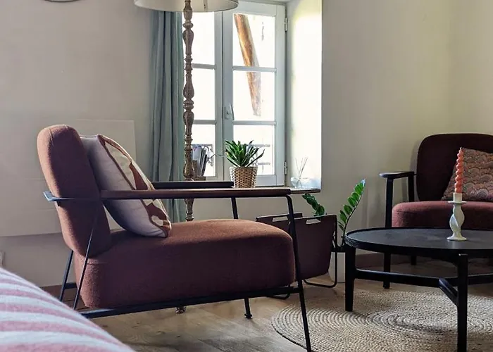 Le Clos Du Perret Bed and breakfast