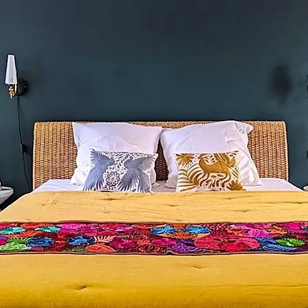 Bed & Breakfast Le Clos Du Perret